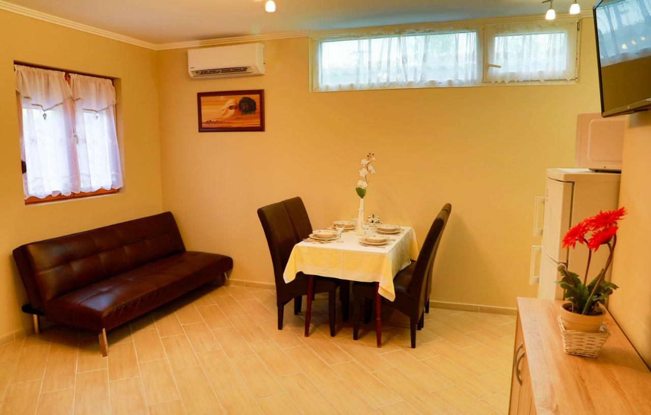 Jazmin Apartman Buzsák Exterior foto