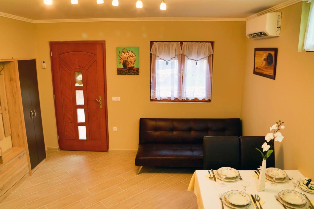 Jazmin Apartman Buzsák Exterior foto